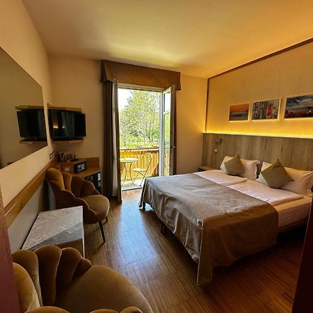 Hotel Cortese Armeno Ngoại thất bức ảnh