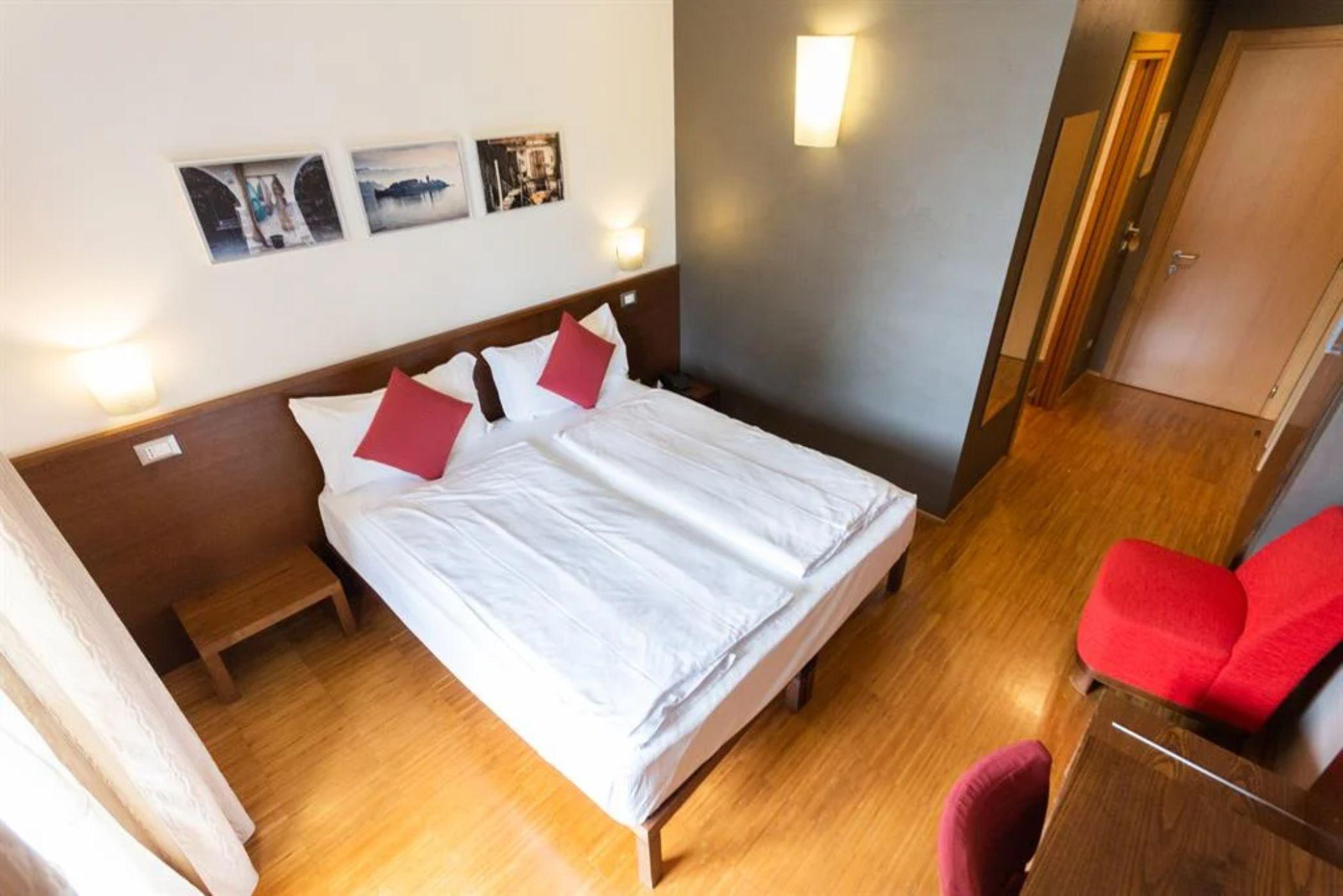 Hotel Cortese Armeno Ngoại thất bức ảnh