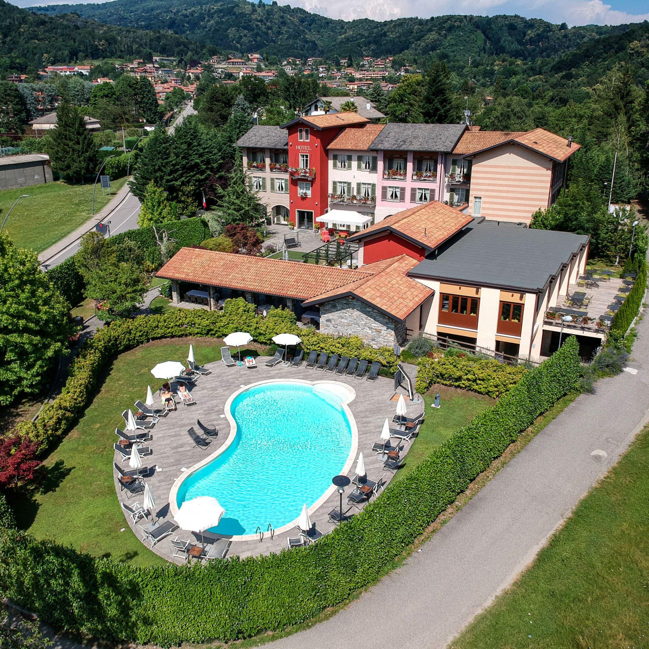 Hotel Cortese Armeno Ngoại thất bức ảnh