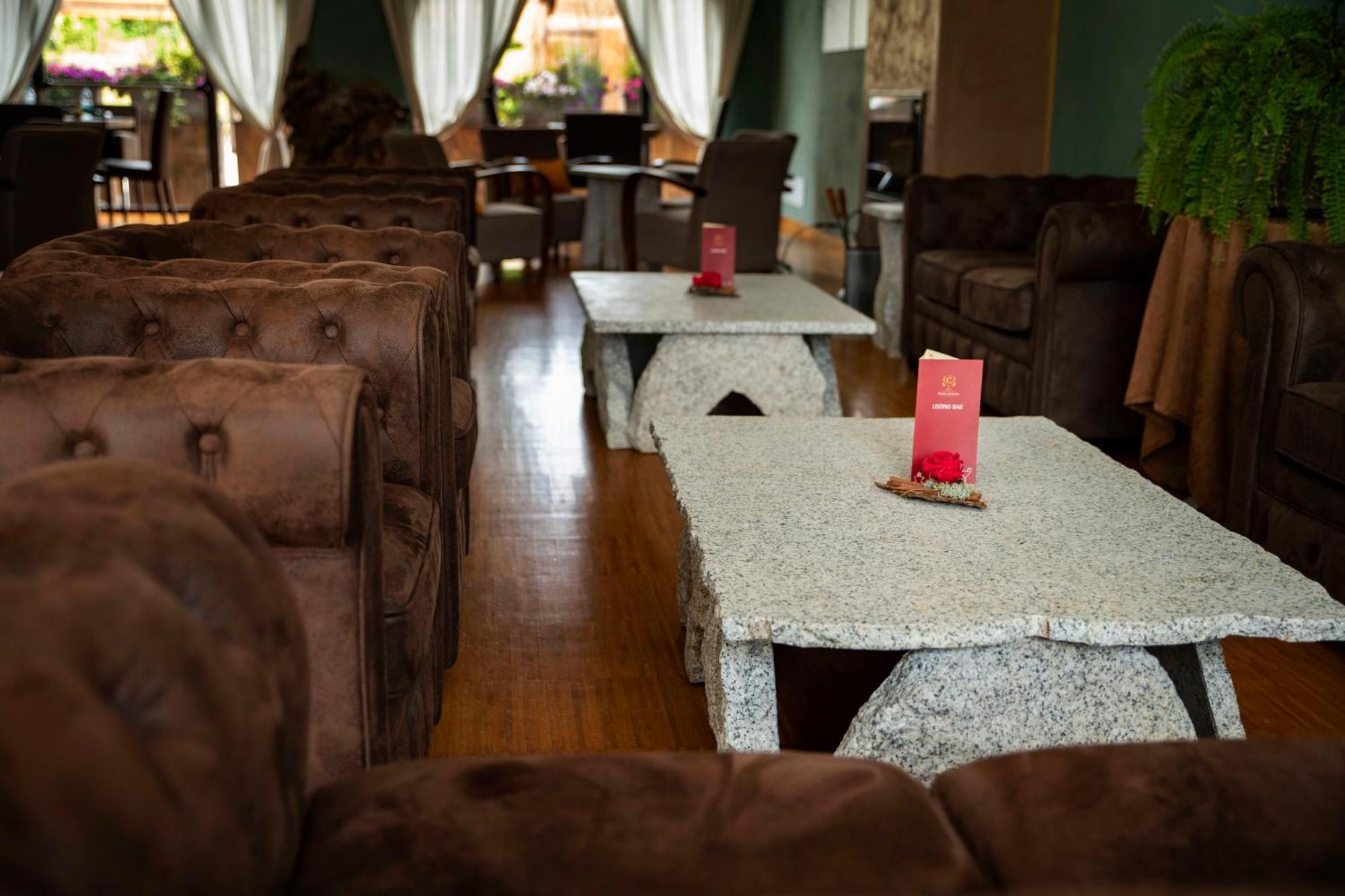 Hotel Cortese Armeno Ngoại thất bức ảnh