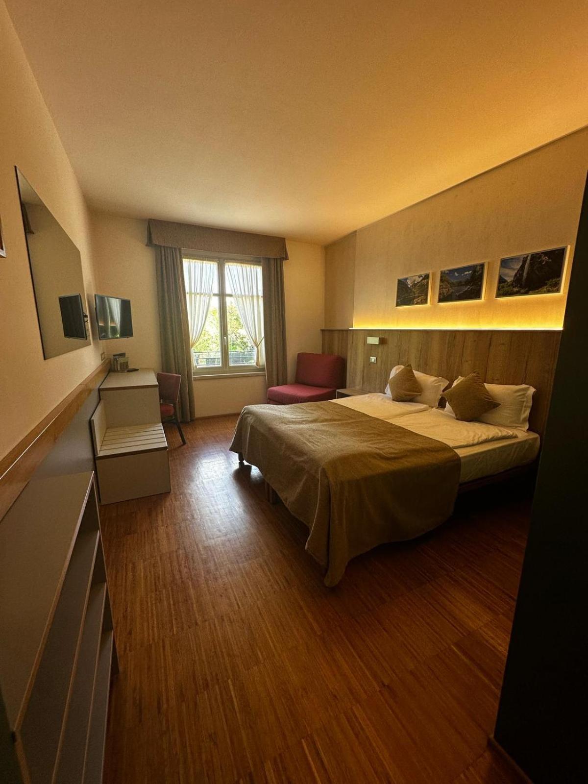 Hotel Cortese Armeno Ngoại thất bức ảnh