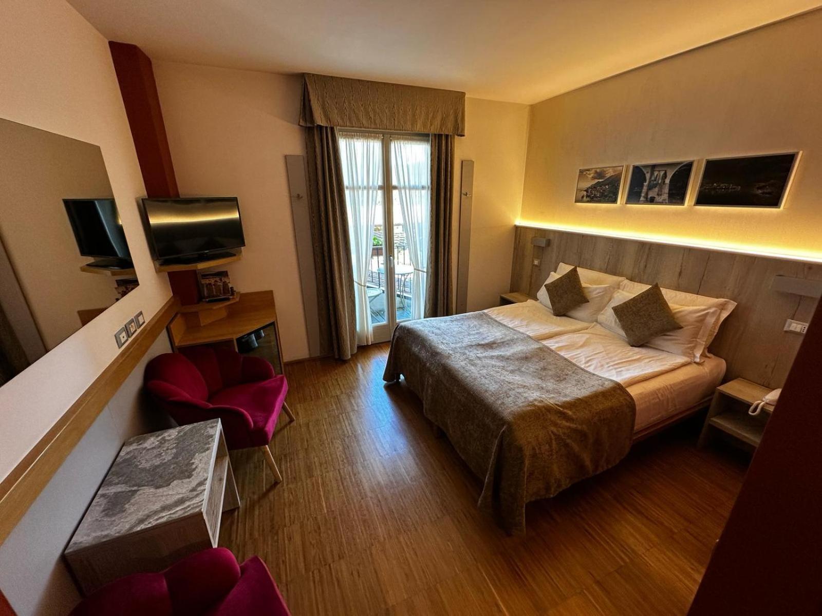 Hotel Cortese Armeno Ngoại thất bức ảnh